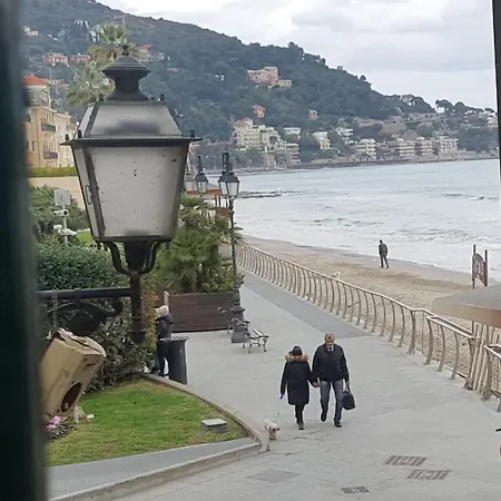 Guest house L'ancora Di Alassio